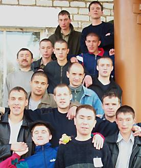 Наши братья на молодежной конференции в Тайшете, июнь 2003г.